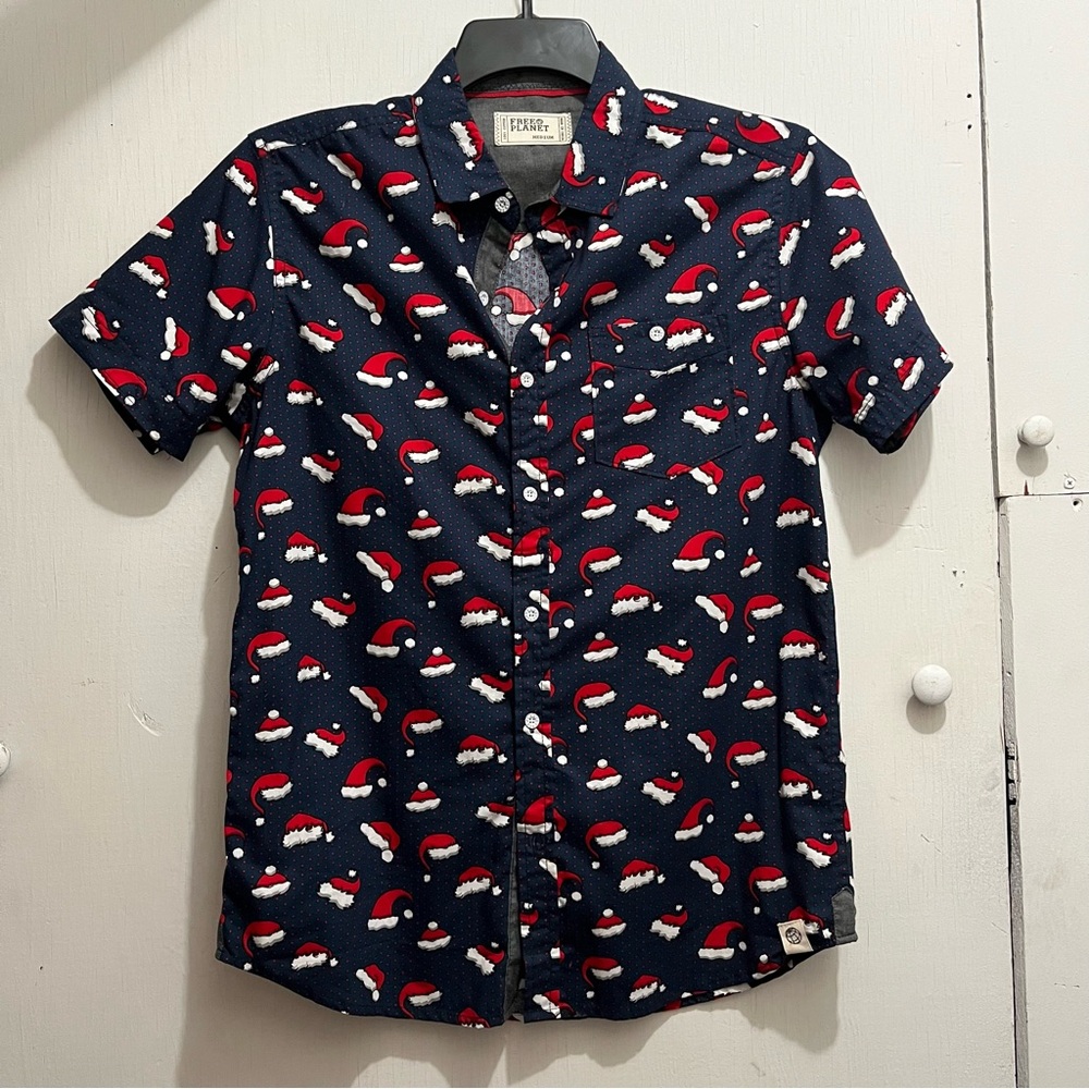 Free Planet Festive Santa Hat Print Shirt Boys Medium